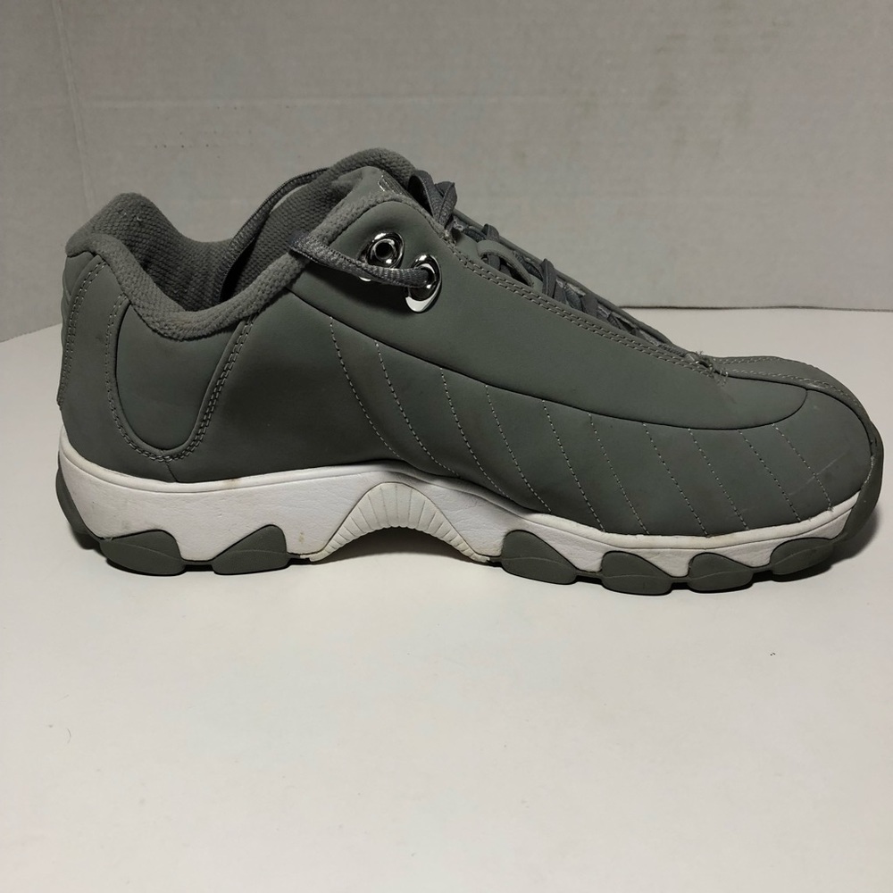 K-Swiss Shoes Size 9 mens shock spring
